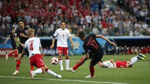 Đội tuyển Croatia trong trận đấu với Đan Mạch.